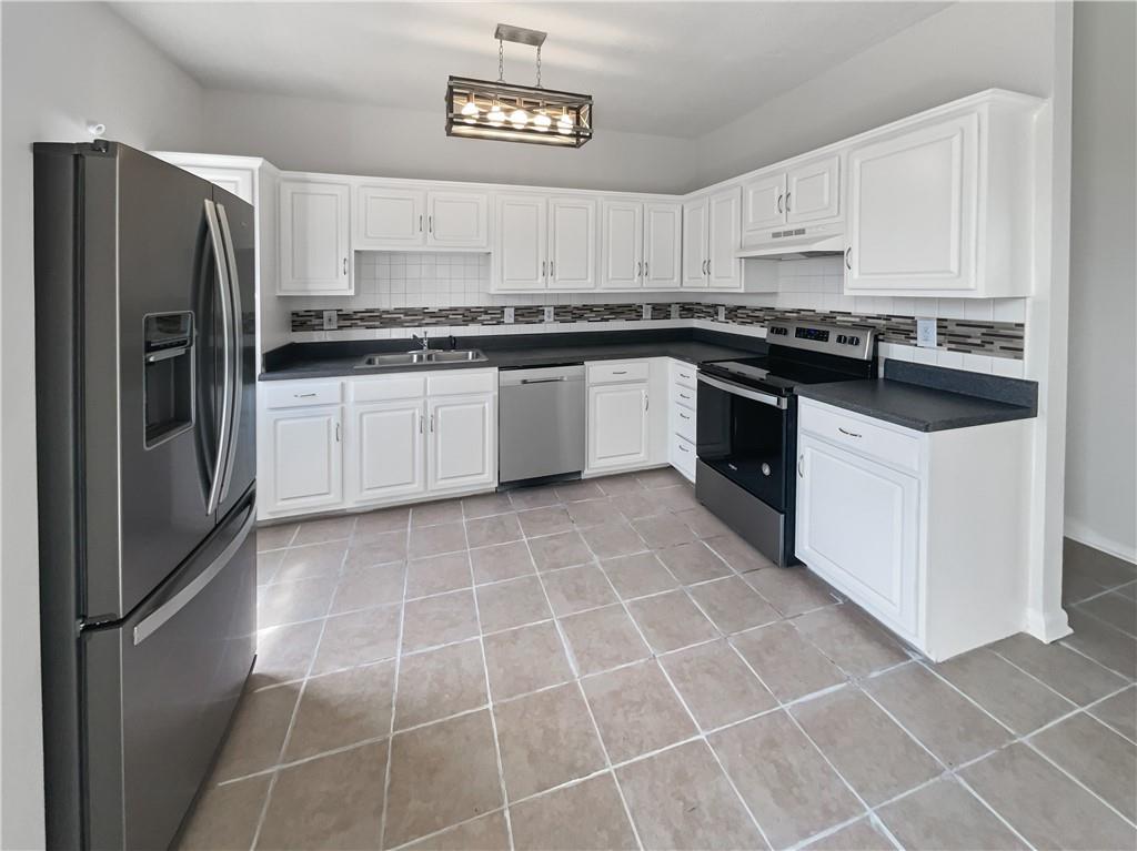 105 Odyssey Turn, Conyers, Georgia image 6