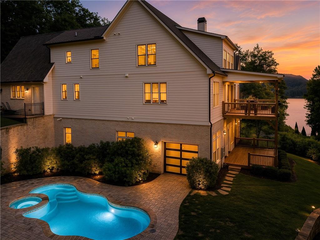 10 Peninsula Way
