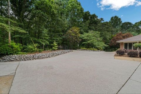 A home in Douglasville