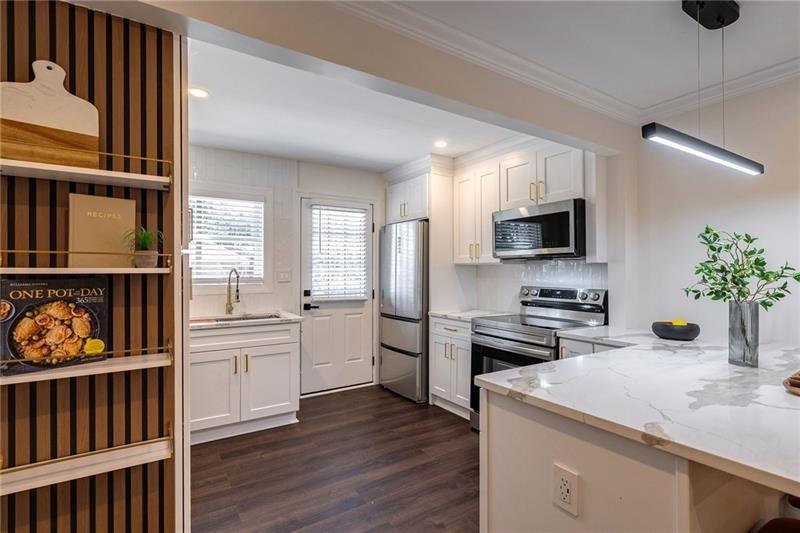 4282 Roswell Road #G1, Atlanta, Georgia image 9