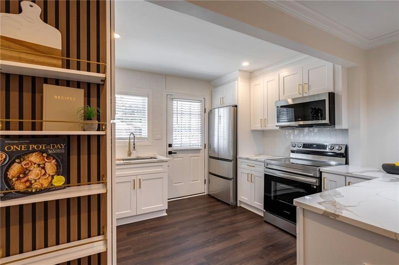 4282 Roswell Road #G1, Atlanta, Georgia image 10