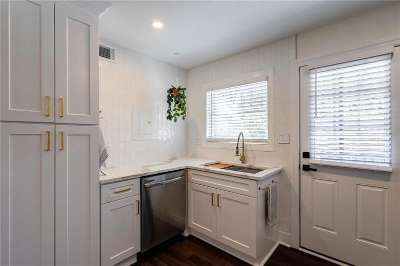 4282 Roswell Road #G1, Atlanta, Georgia image 7