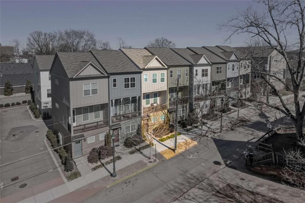 68 Adore Court SE