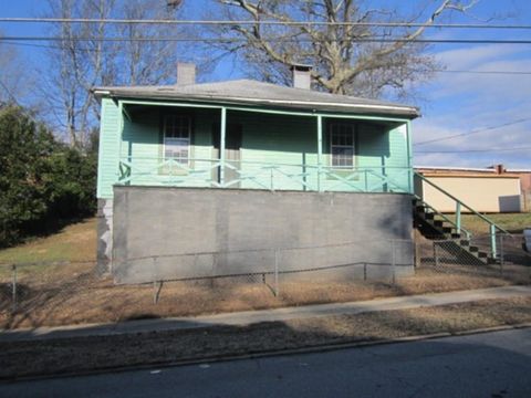 A home in Porterdale