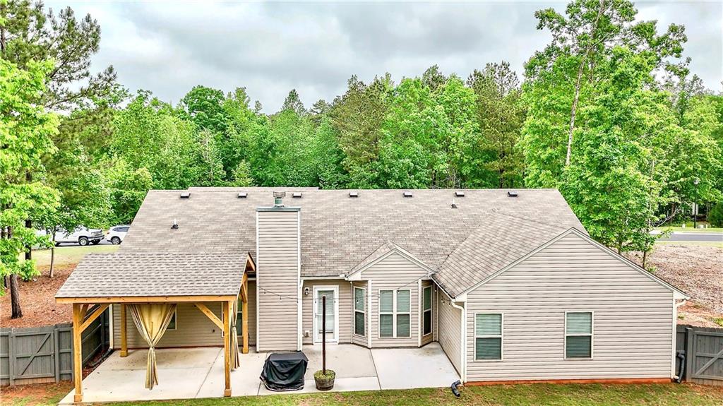 1945 Diamond Ridge Drive, Statham, Georgia image 3