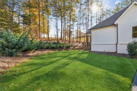 A home in Dawsonville