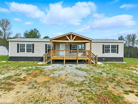 Homes For Sale - 262 Garrison Road<br/> Carnesville, GA 30521