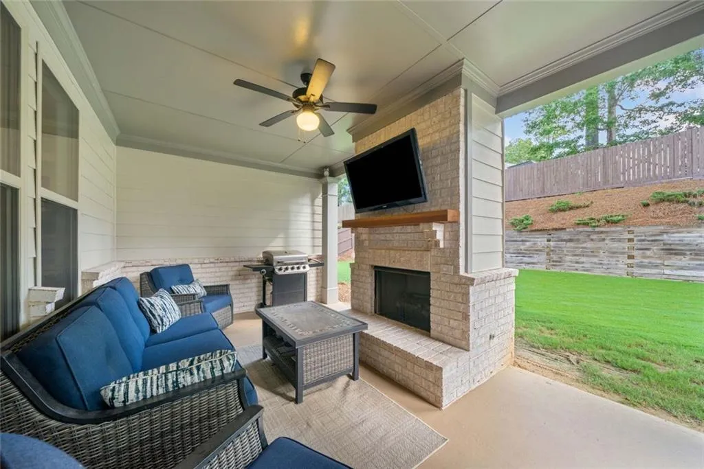 Buford, Georgia 30519, United States, 5 Bedrooms Bedrooms, ,4 BathroomsBathrooms,Residential,Coming Soon,169306