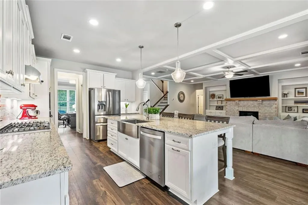 Buford, Georgia 30519, United States, 5 Bedrooms Bedrooms, ,4 BathroomsBathrooms,Residential,Coming Soon,169306