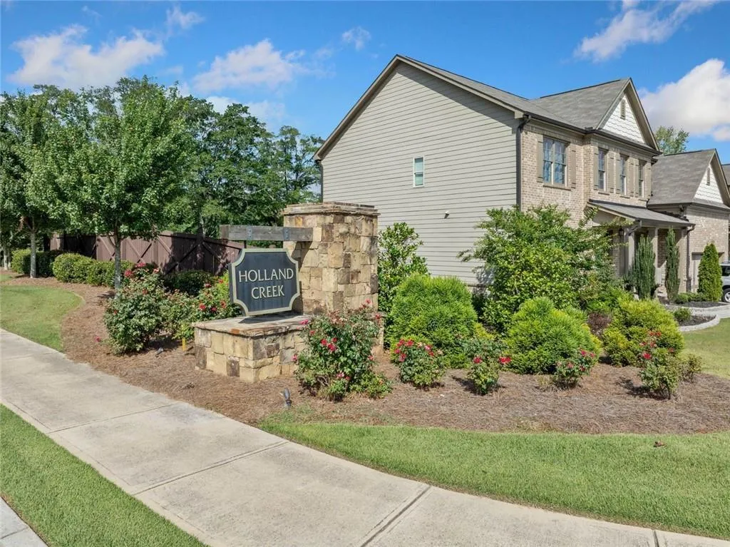 Buford, Georgia 30519, United States, 5 Bedrooms Bedrooms, ,4 BathroomsBathrooms,Residential,Coming Soon,169306