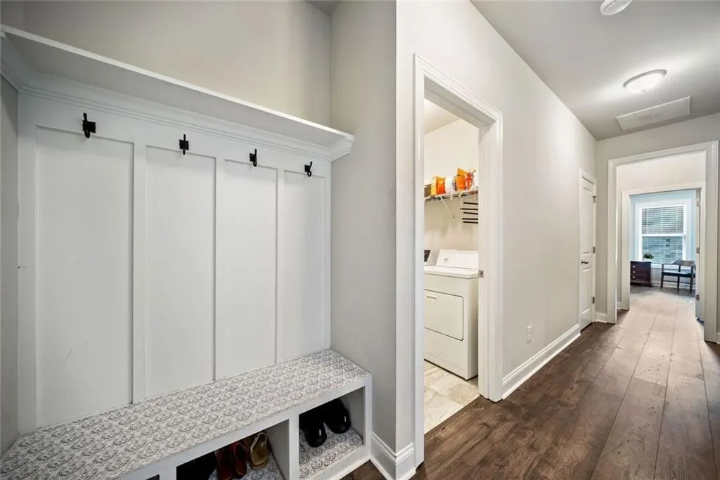 Buford, Georgia 30519, United States, 5 Bedrooms Bedrooms, ,4 BathroomsBathrooms,Residential,Coming Soon,169306