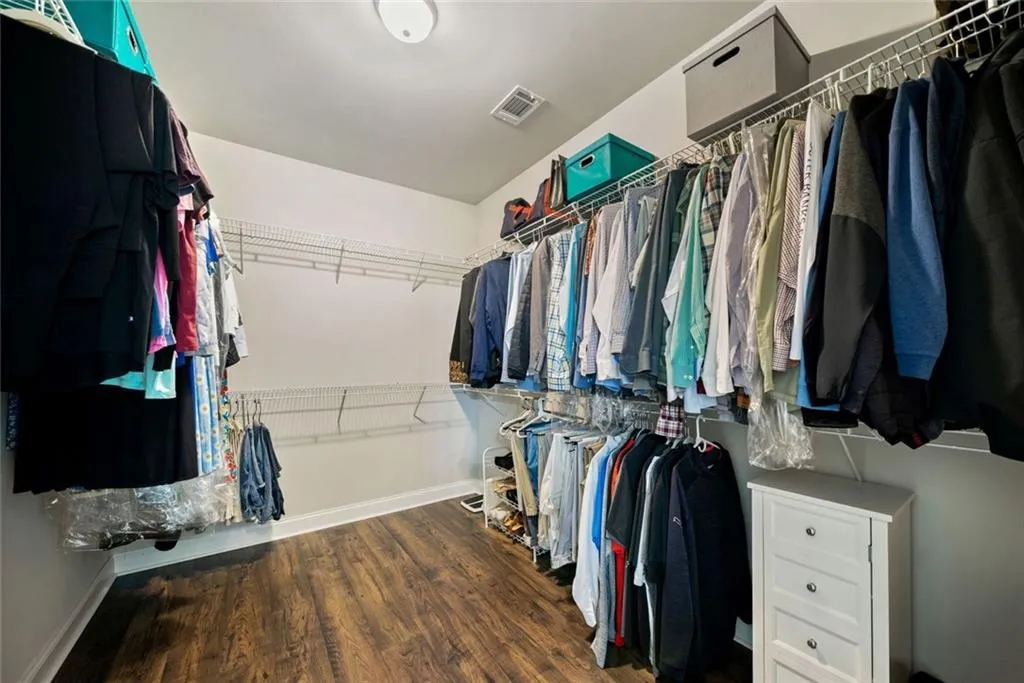 Buford, Georgia 30519, United States, 5 Bedrooms Bedrooms, ,4 BathroomsBathrooms,Residential,Coming Soon,169306