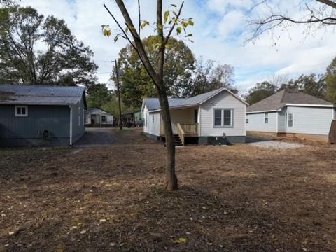 A home in Cartersville