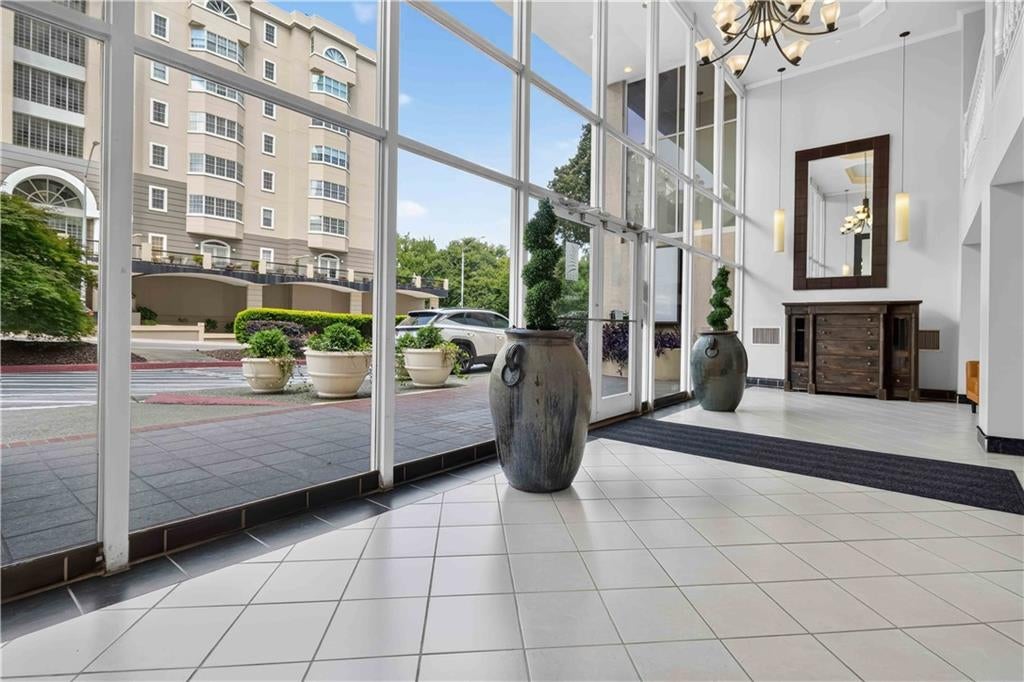 2479 Peachtree Road NE 1708