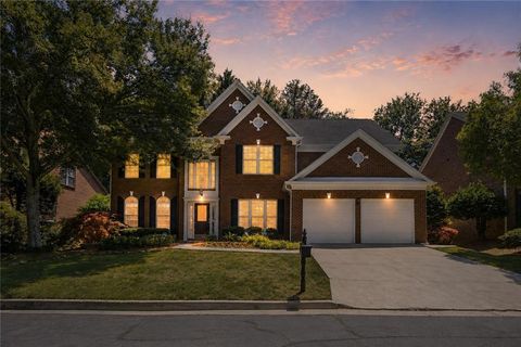 Homes For Sale - 2139 Wrights Mill Circle<br/> Dekalb County, Atlanta, GA 30324