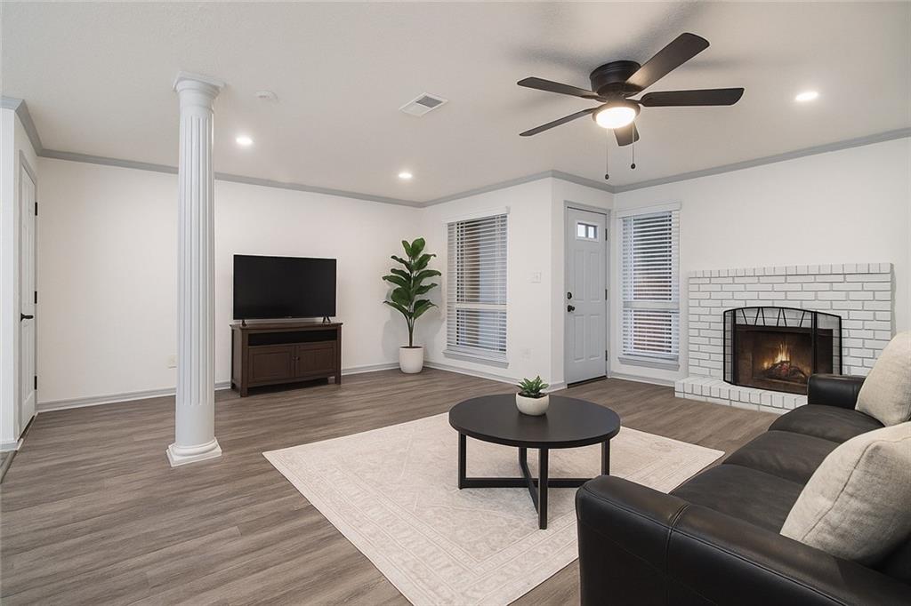 3293 Clairmont North NE