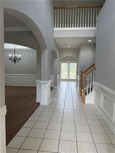 1667 Overview Circle