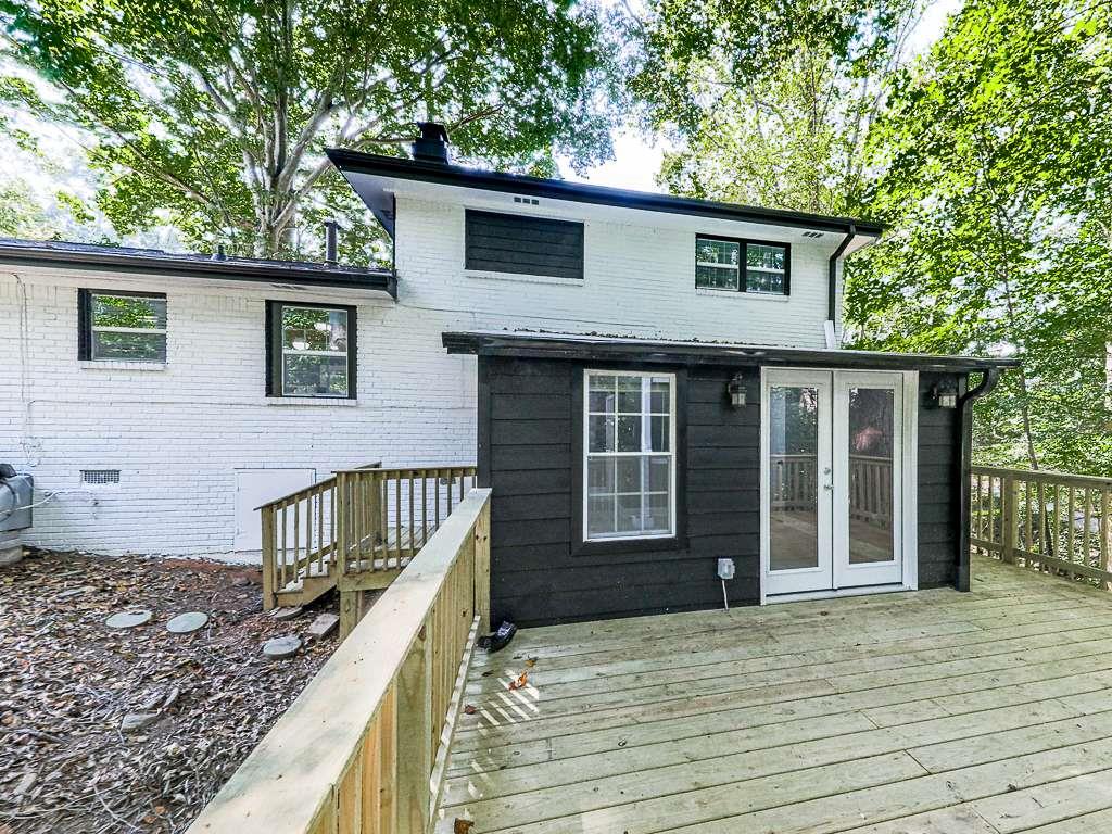 1564 Bubbling Creek Road