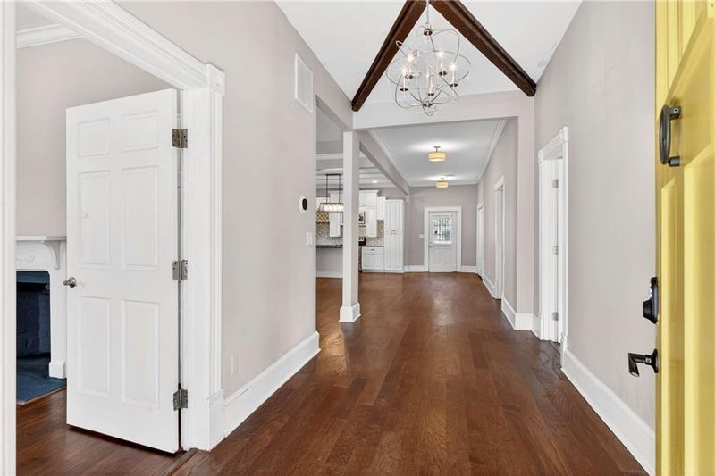 1033 White Oak Avenue SW