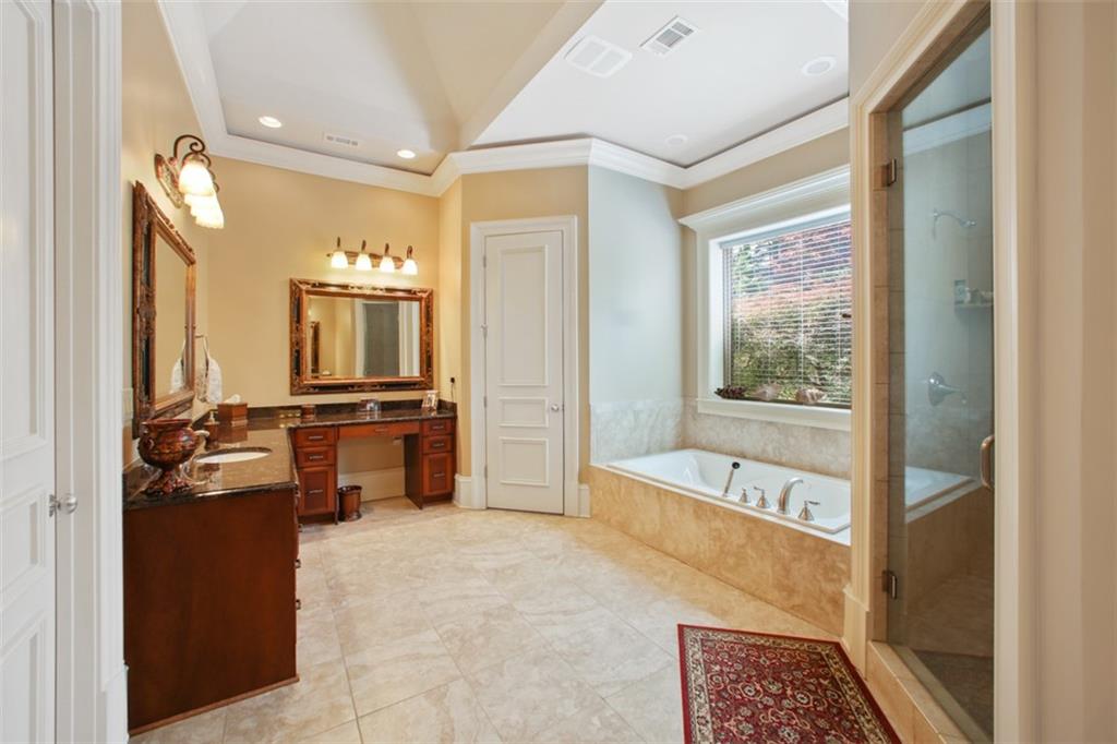 1197 Lynmoor Drive, Brookhaven, Georgia image 22