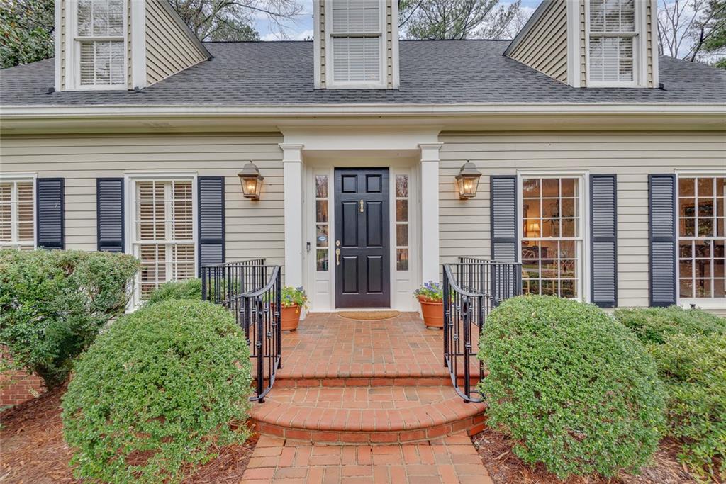 6242 Mountain Brook Way NW