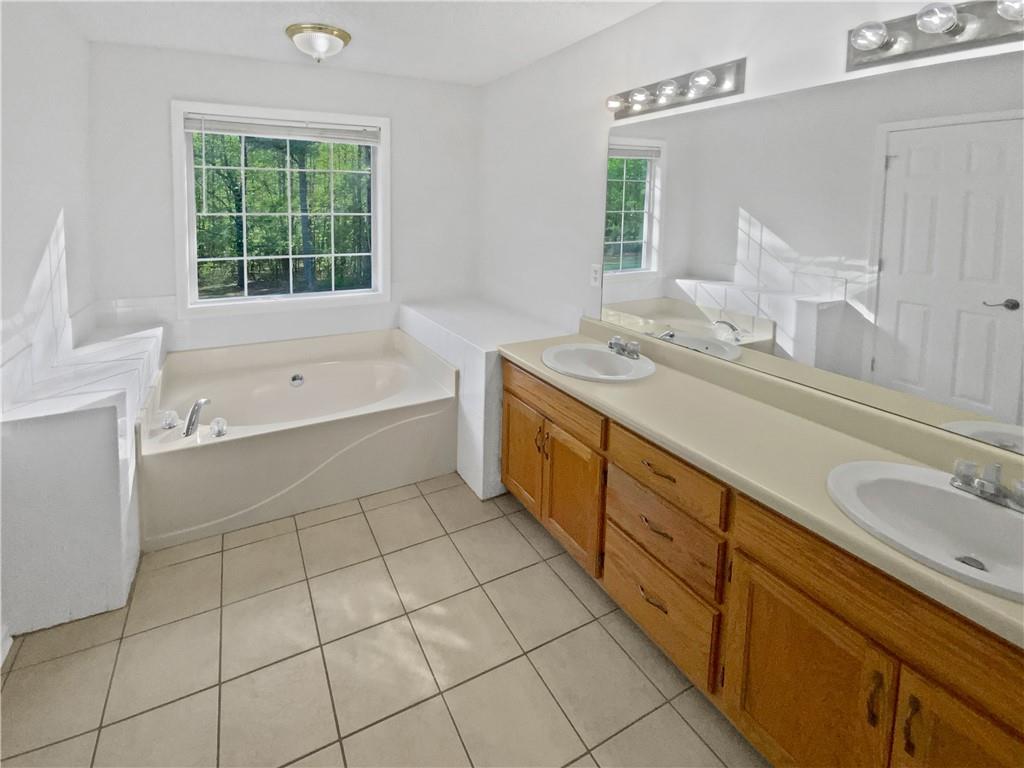 823 New Hope Road, Mcdonough, Georgia image 14