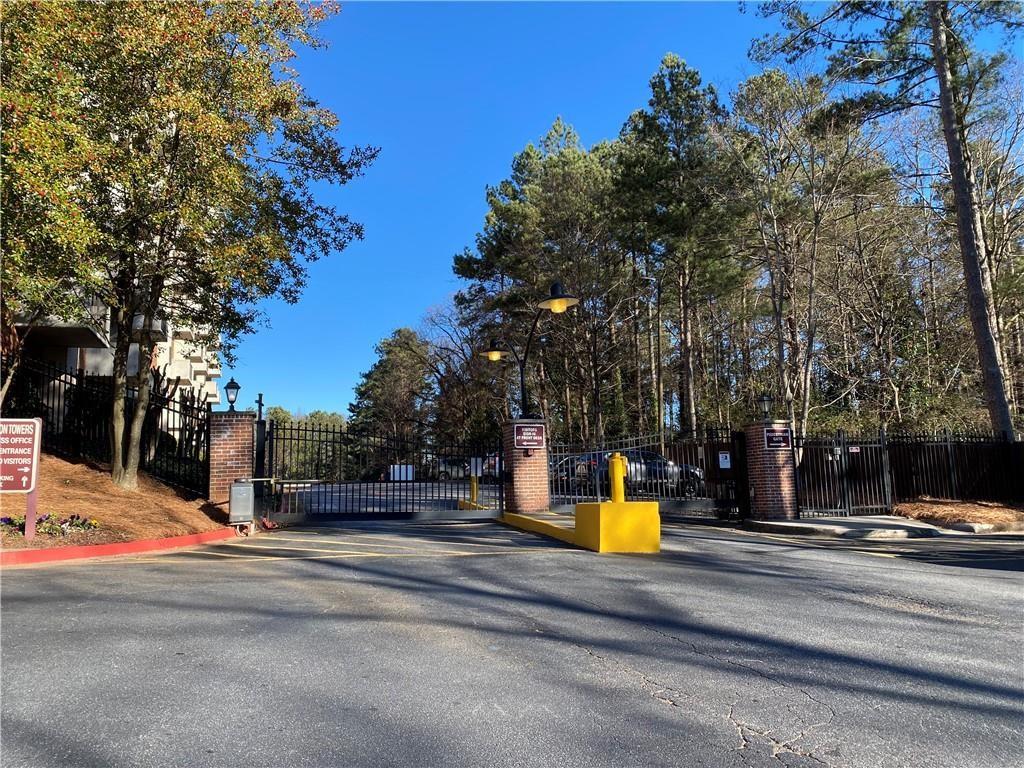 300 JOHNSON FERRY Road NE #B401