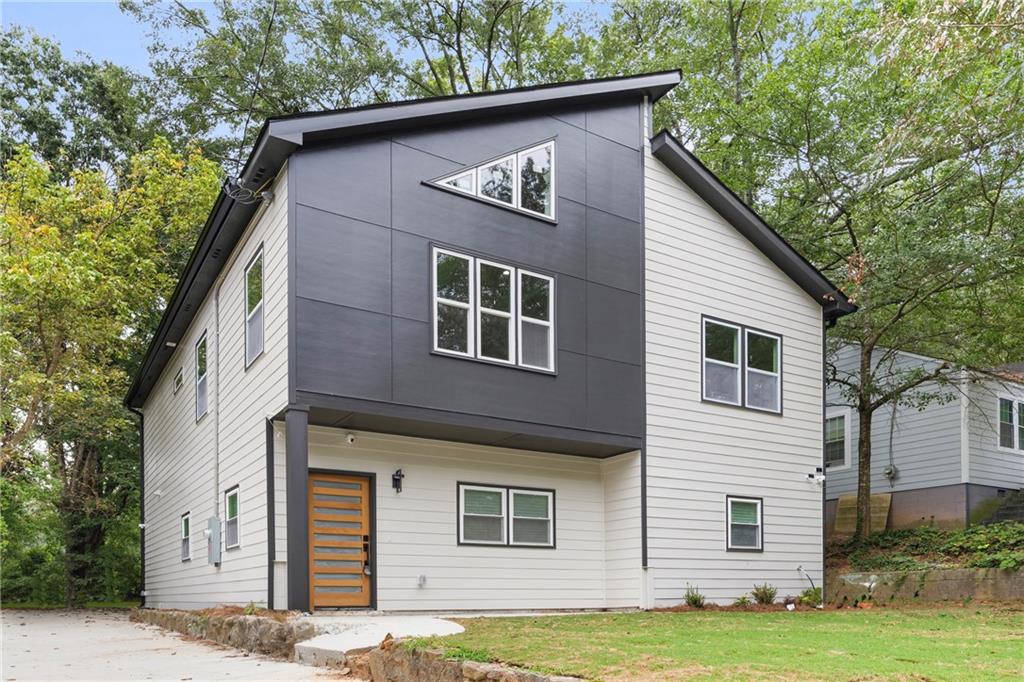 1386 Elizabeth Avenue SW