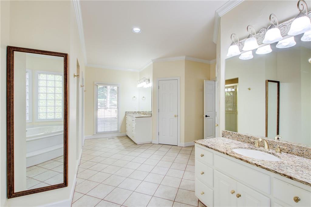 Nesbit Lakes - Residential