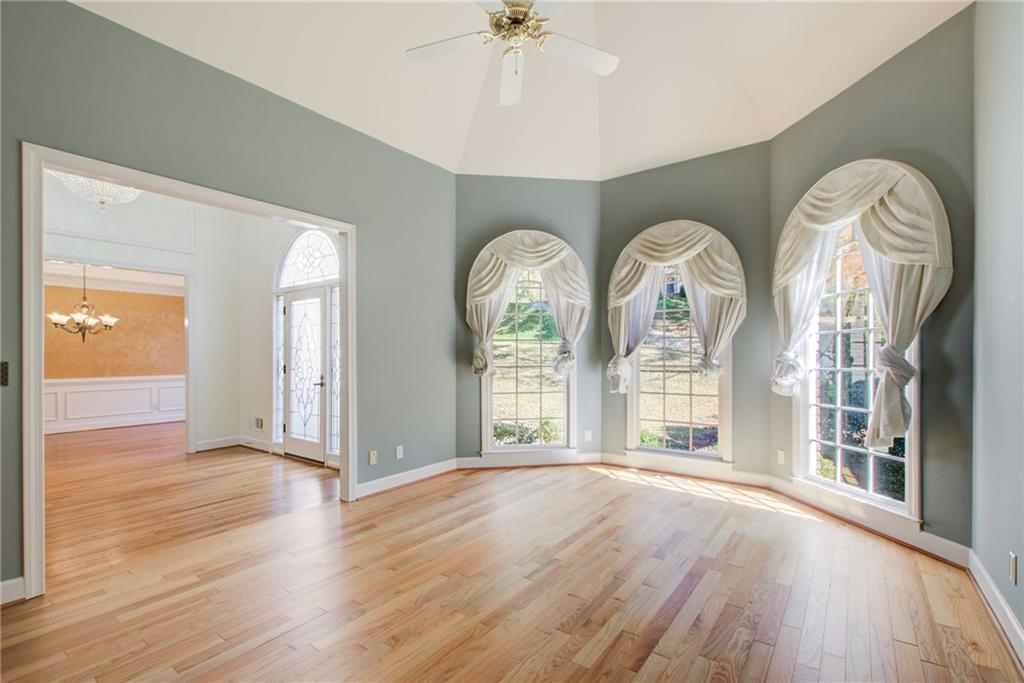 Nesbit Lakes - Residential