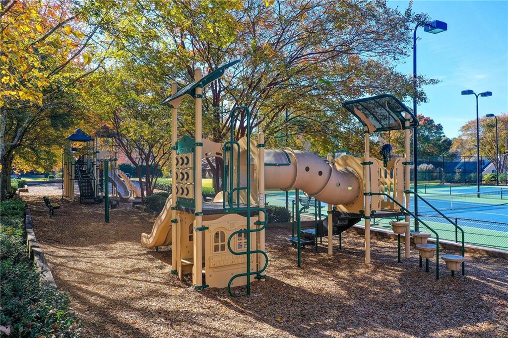 Nesbit Lakes - Residential