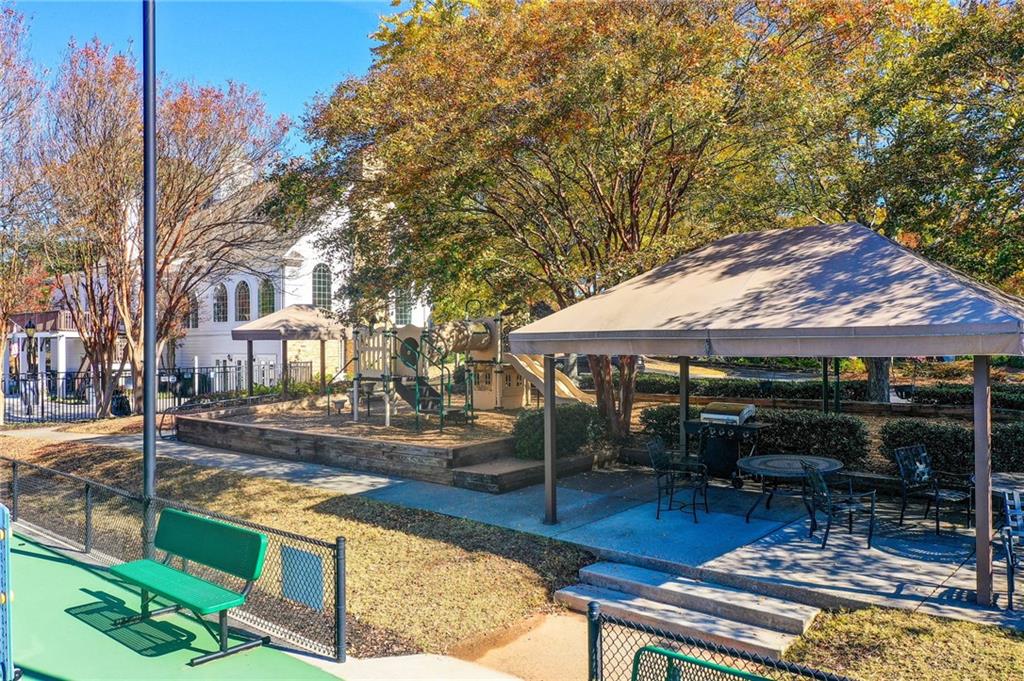 Nesbit Lakes - Residential