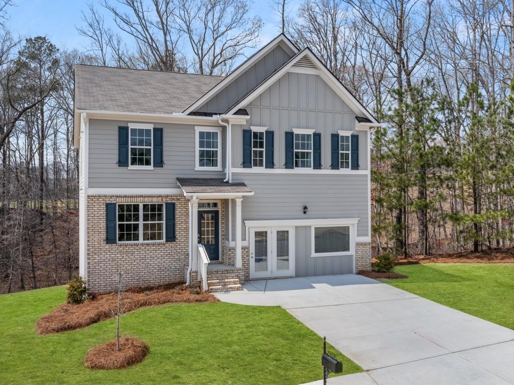 124 Fallen Oak Drive
