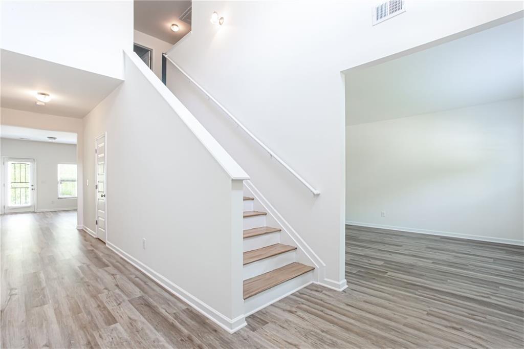 1166 Vienna Court
