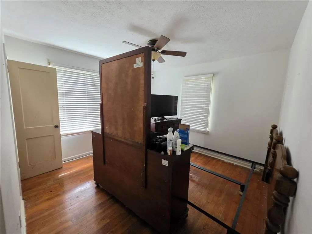 Atlanta, Georgia 30318, United States, 2 Bedrooms Bedrooms, ,1 BathroomBathrooms,Residential,Active,121424