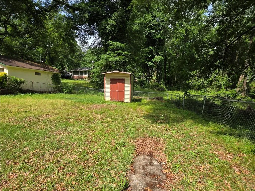 Atlanta, Georgia 30318, United States, 2 Bedrooms Bedrooms, ,1 BathroomBathrooms,Residential,Active,121424