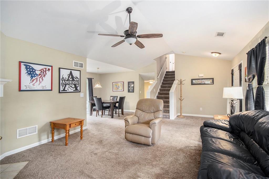 4326 Megan Manor Drive, Powder Springs, Georgia image 8