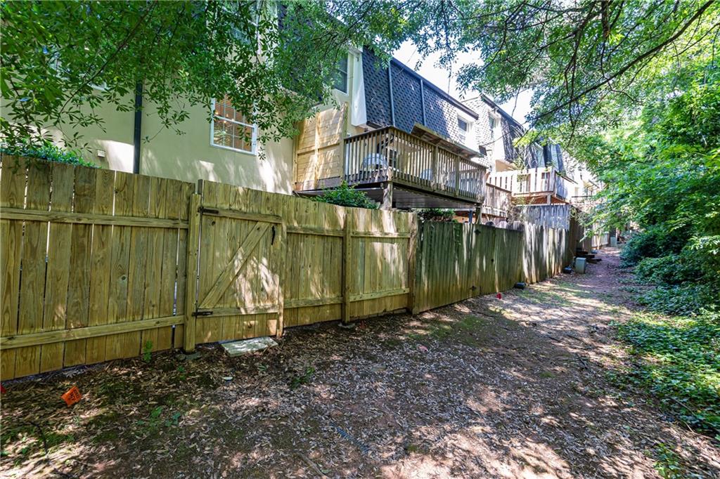 6109 Park Avenue, Atlanta, Georgia image 37