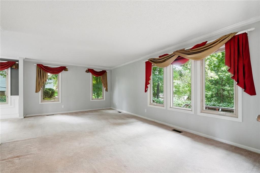 2033 Riverwood Drive