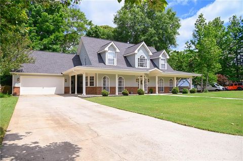 A home in Hoschton