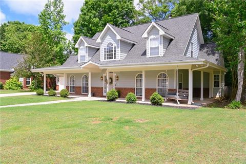 A home in Hoschton