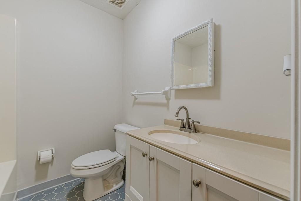 listing image 52