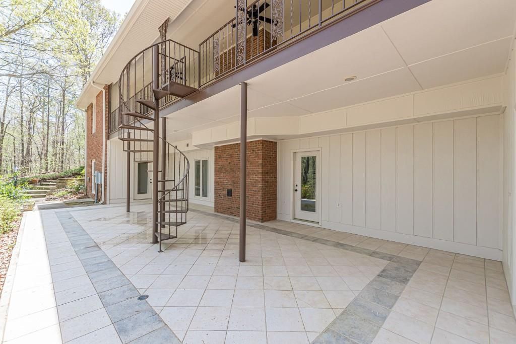 listing image 59
