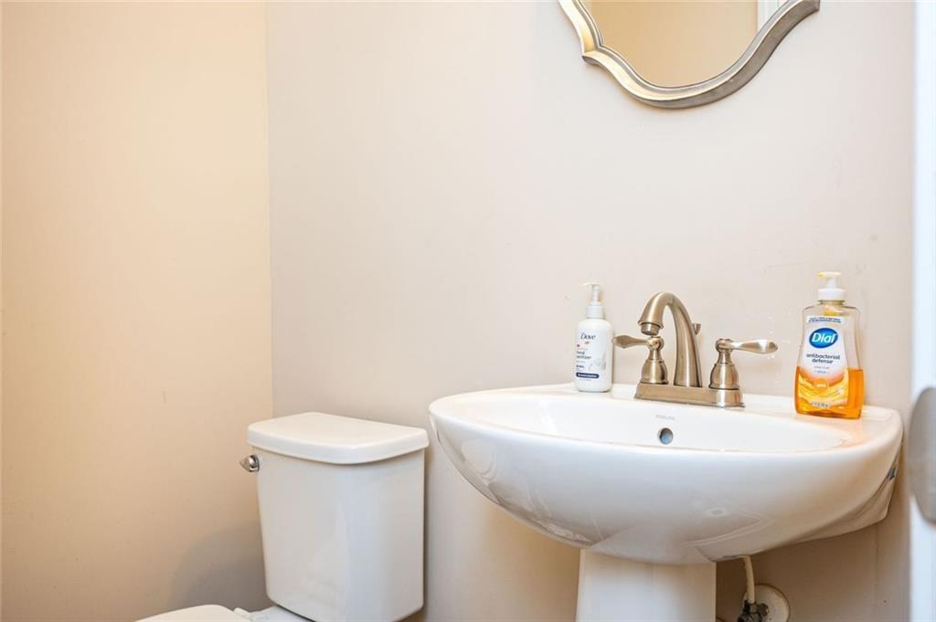 2020 Youngstown Place