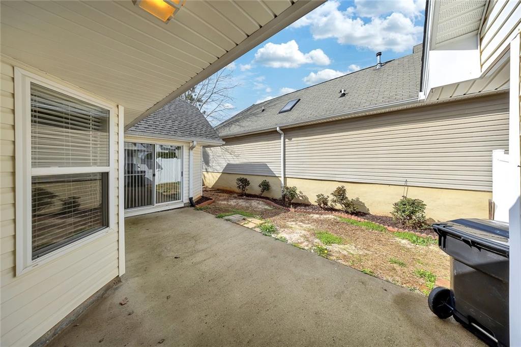 100 Highland Falls Drive