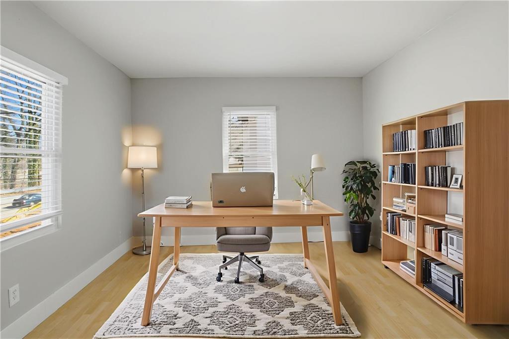 2081 Glenwood Avenue SE