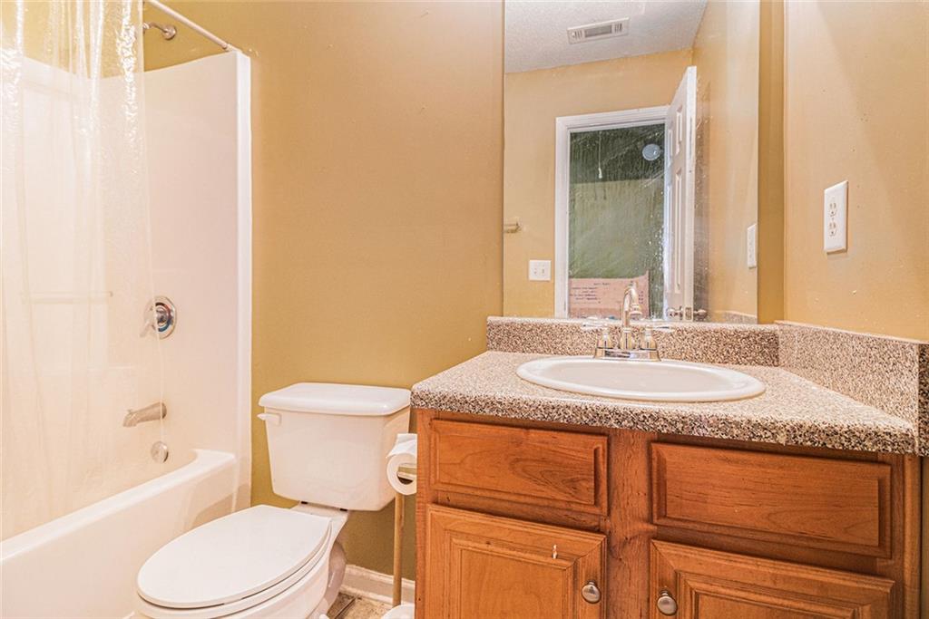 3243 Timber Ridge, College Park, Georgia image 7
