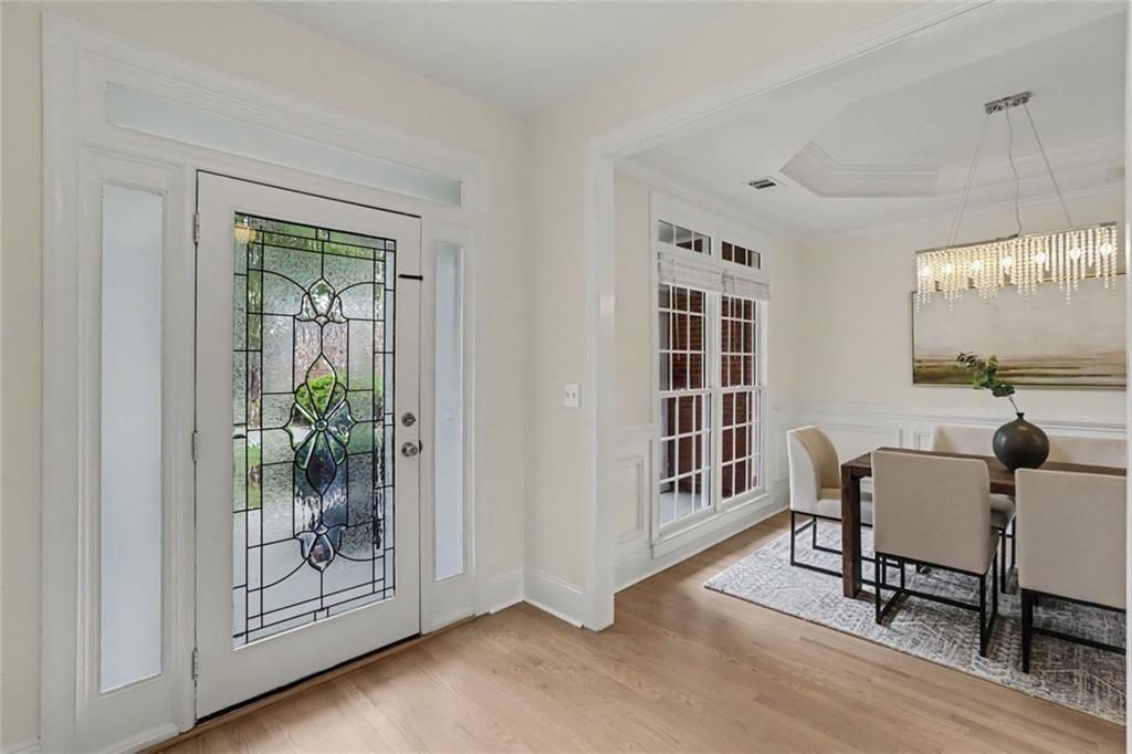2335 Oakshire Court
