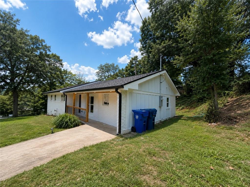2792 Flagstone Drive