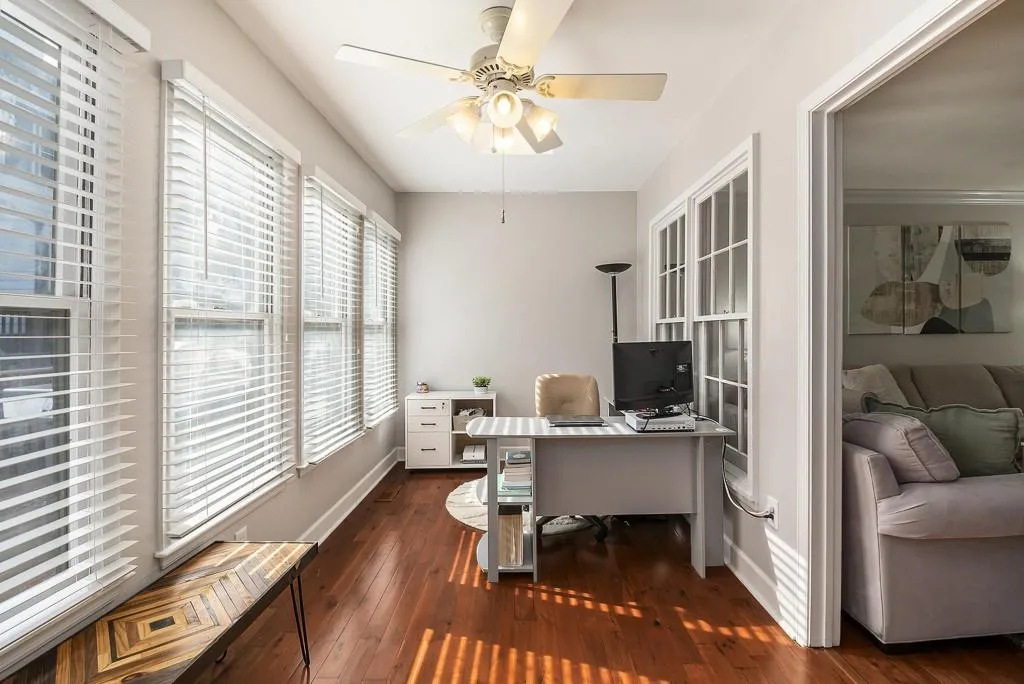 Atlanta, Georgia 30324, United States, 3 Bedrooms Bedrooms, ,3 BathroomsBathrooms,Residential,Pending,15349